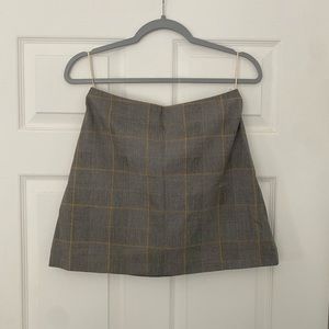 NWOT Aritzia Wilfred Classic Check Mini Skirt